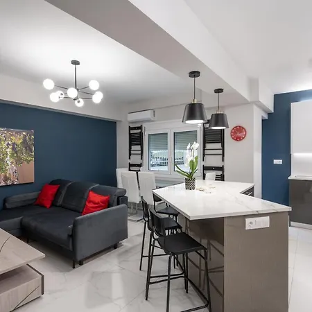 Center New Semi Basement Apartment