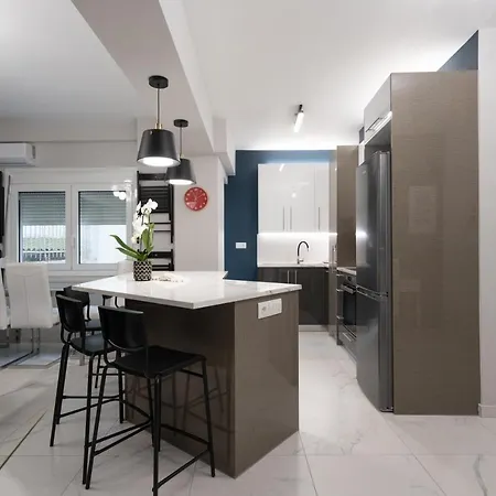 Apartment Center New Semi Basement Athens